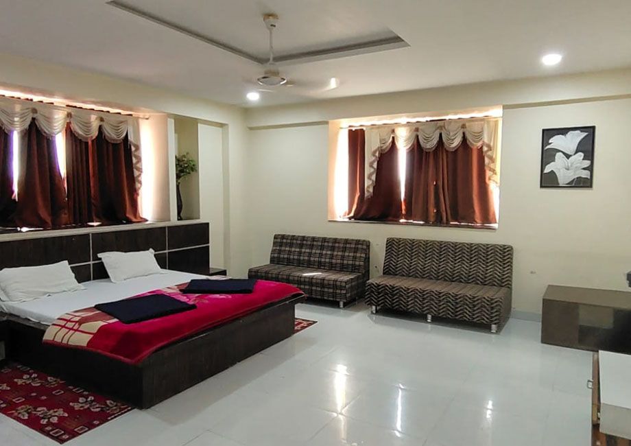 Peaceful Stay at Sri Brindavan Gardens