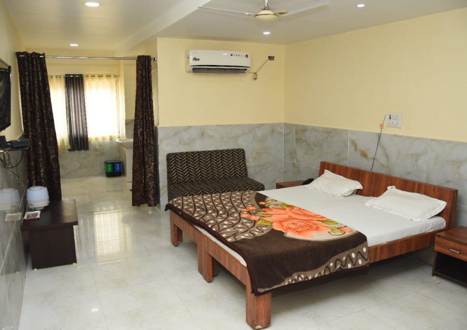 Sri Brindavan Gardens Rooms Mantralayam